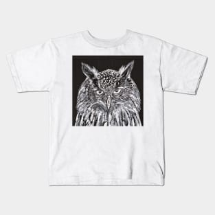 WHAT THE OWL SEES Kids T-Shirt